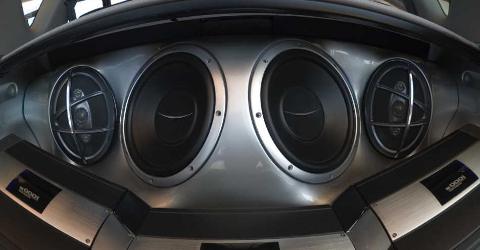 subwoofer in car